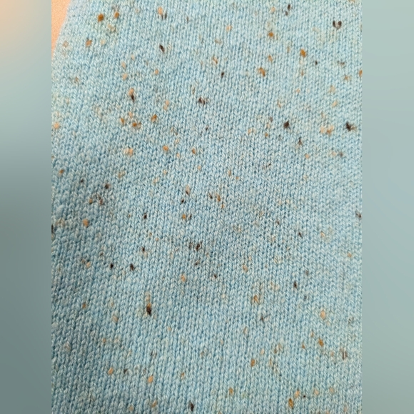 NWT: Kinross Cashmere Scarf- 17" x 75" - Picture 12 of 12